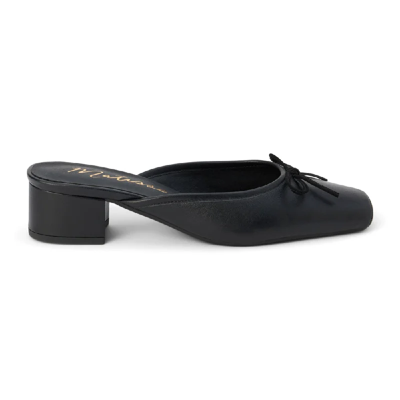 Waterproof Snow Boots Basilio Square Toe Block Heel Mules