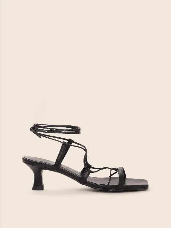 Designer Casual Sneakers Livia Black Heel