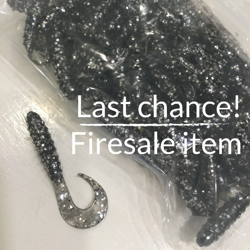 top-rated saltwater jigging lures Grubs SMOKE PEPPER