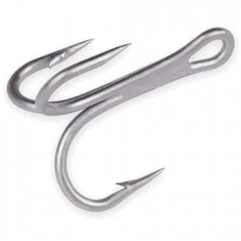 saltwater vs freshwater fishing gear Mustad 5X Strong Treble (per hook)